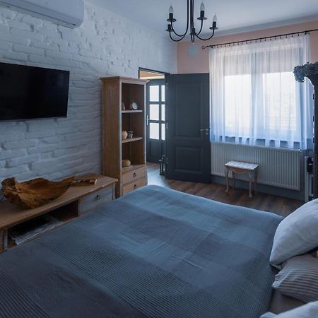 Bab-Lak Apartman Kisvarda Bagian luar foto