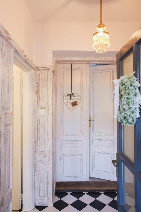 Bab-Lak Apartman Kisvarda Bagian luar foto